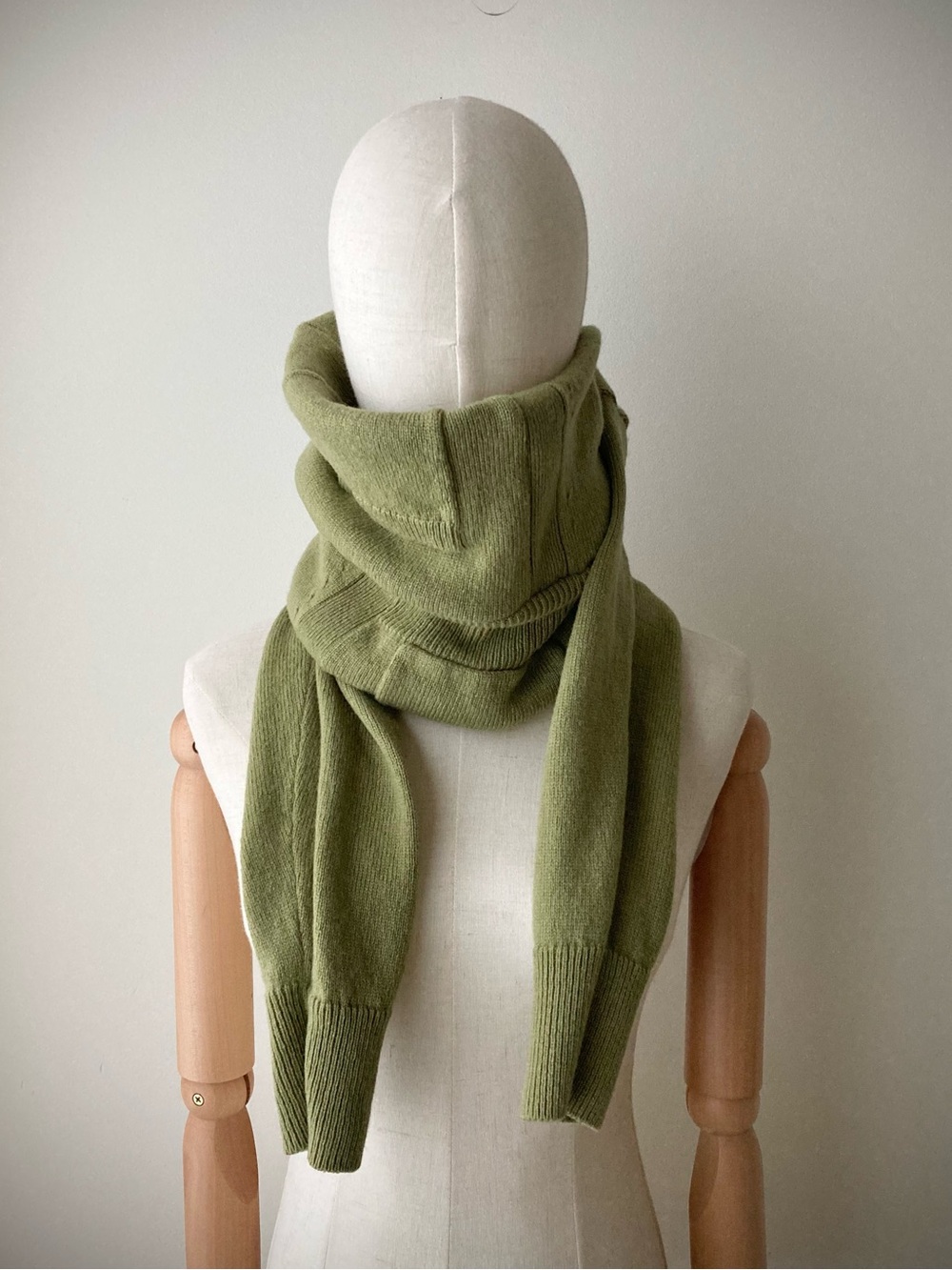 joodito 100% wool sweater wrap scarf preppy tie neckwarmer shawl cowl lime green